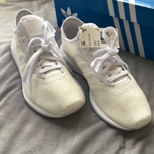 Adidas Swift Run Sneakers